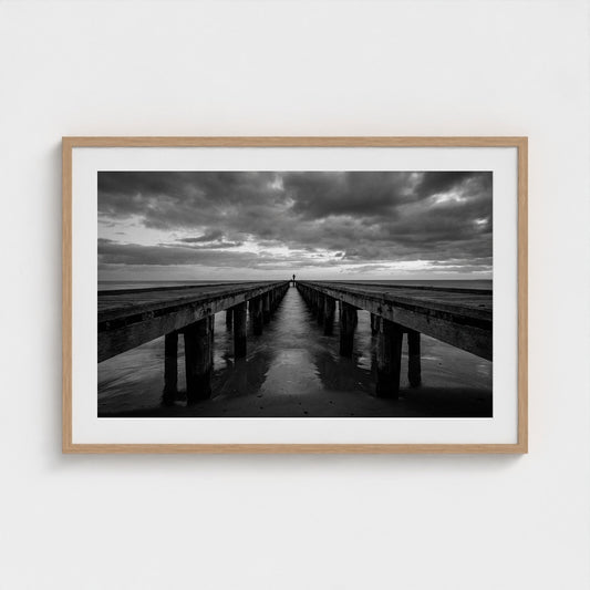 pier-silhouette 36x24-natural frame frame