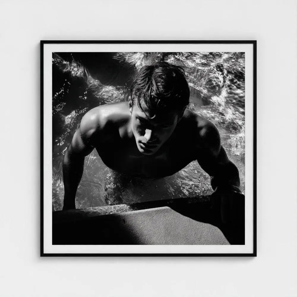 Black & White Swimmer Wall Art Print – Male Figure Pool Photography, Modern Decor