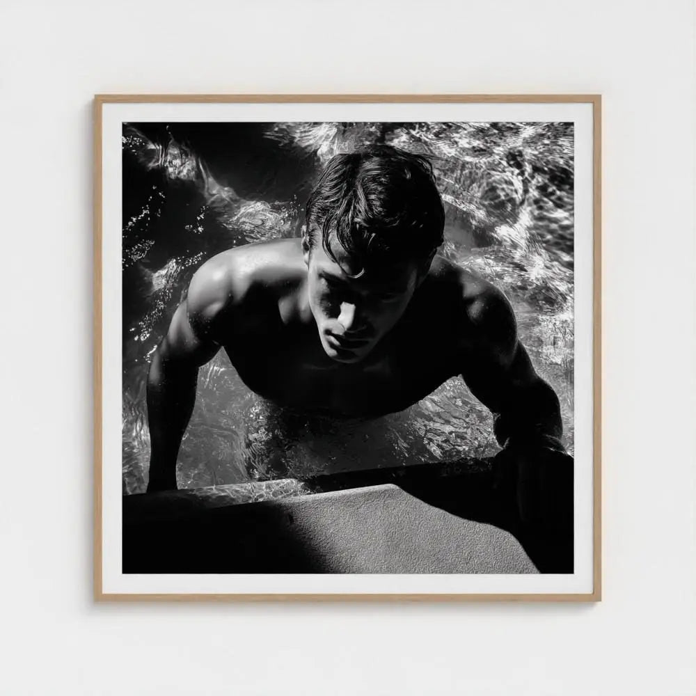 Black & White Swimmer Wall Art Print – Male Figure Pool Photography, Modern Decor