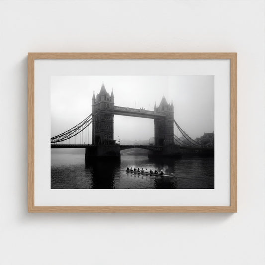 london-tower-bridge-fog alt frame