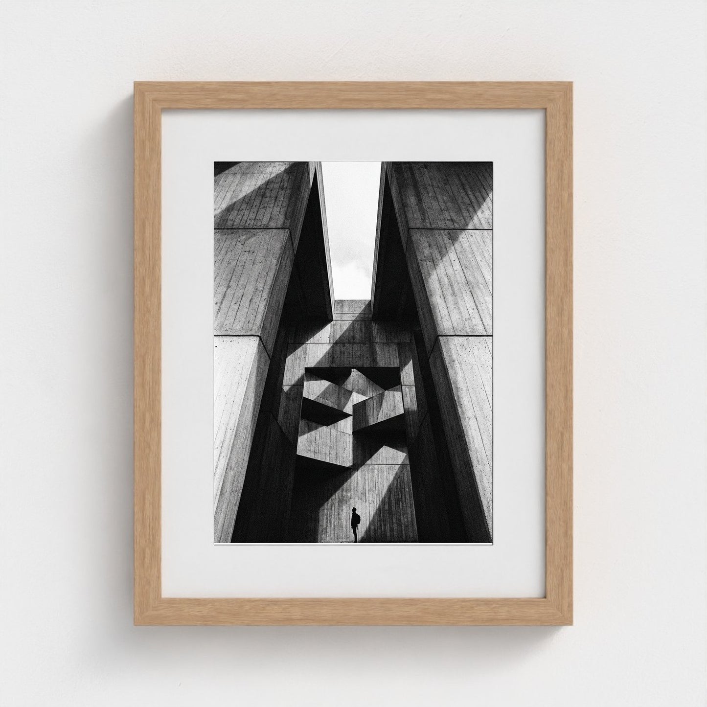 brutalist 11x14-natural frame frame
