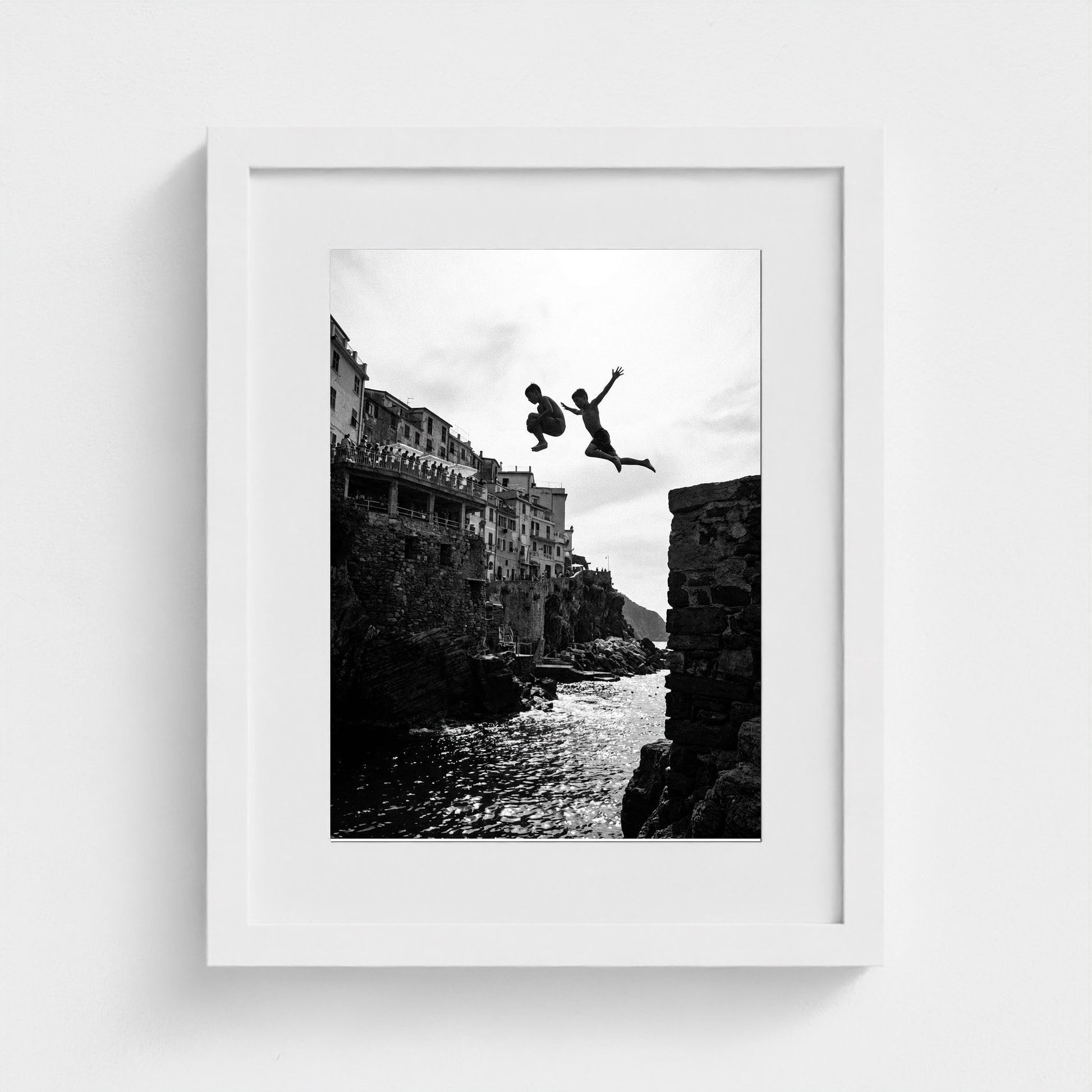 bw-divers-amalfi 11x14-white frame frame