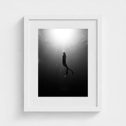 free-diver 11x14-white frame frame