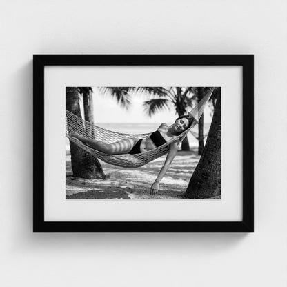 bw-hammock-dreams 14x11-black frame frame