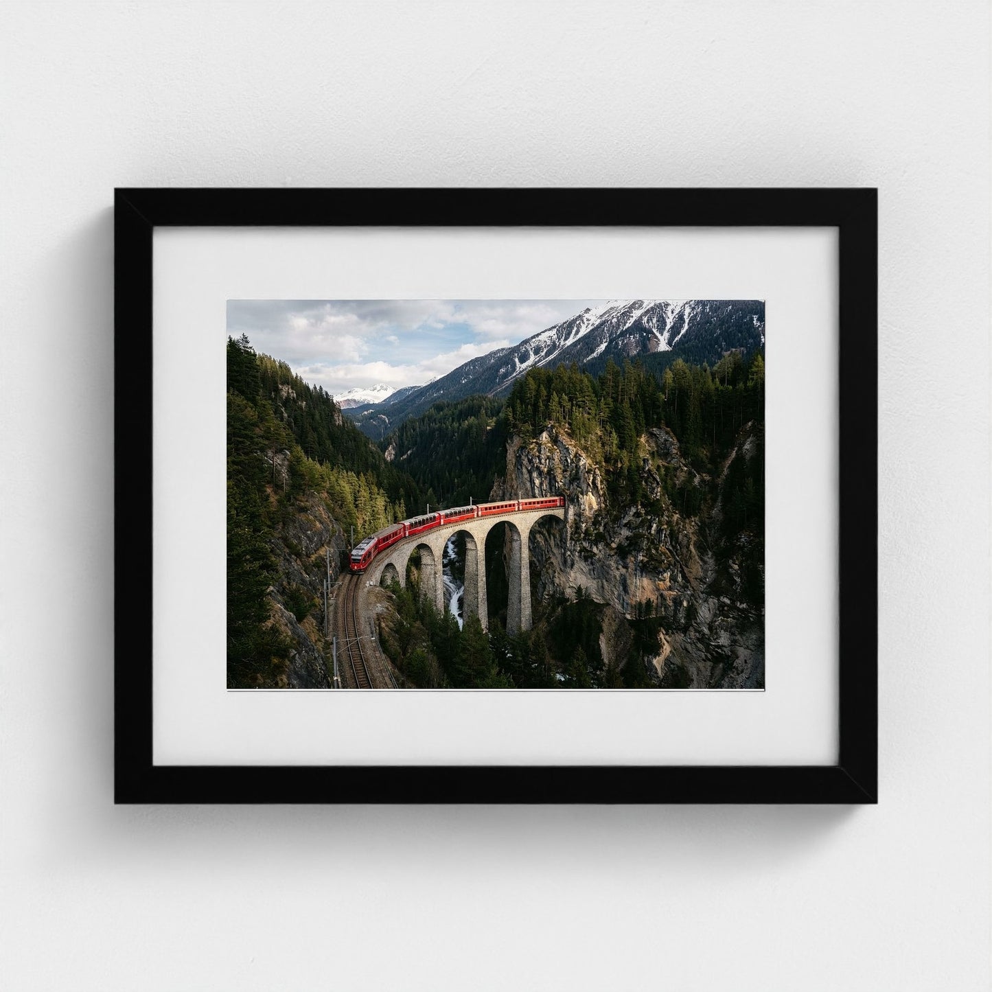 alpine-train 14x11-black frame frame