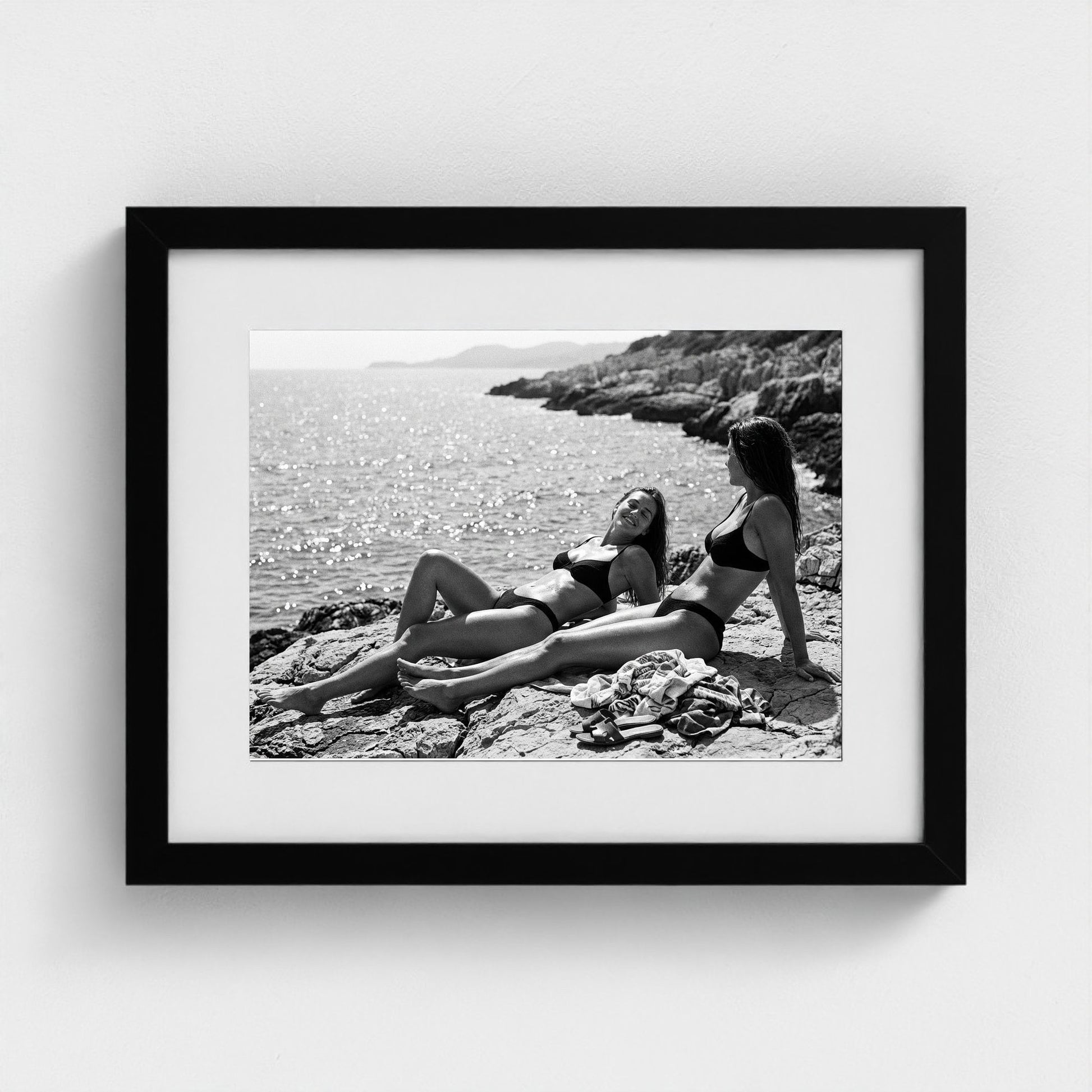 bw-lounging-antibes 14x11-black frame frame
