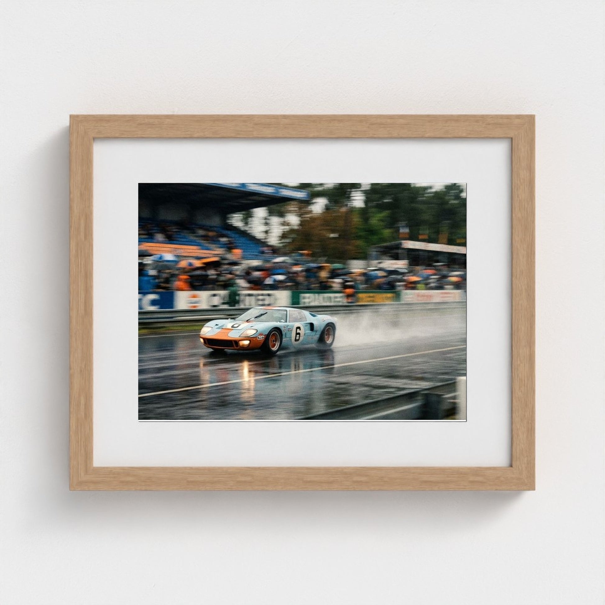 le-mans-blur 14x11-natural frame frame