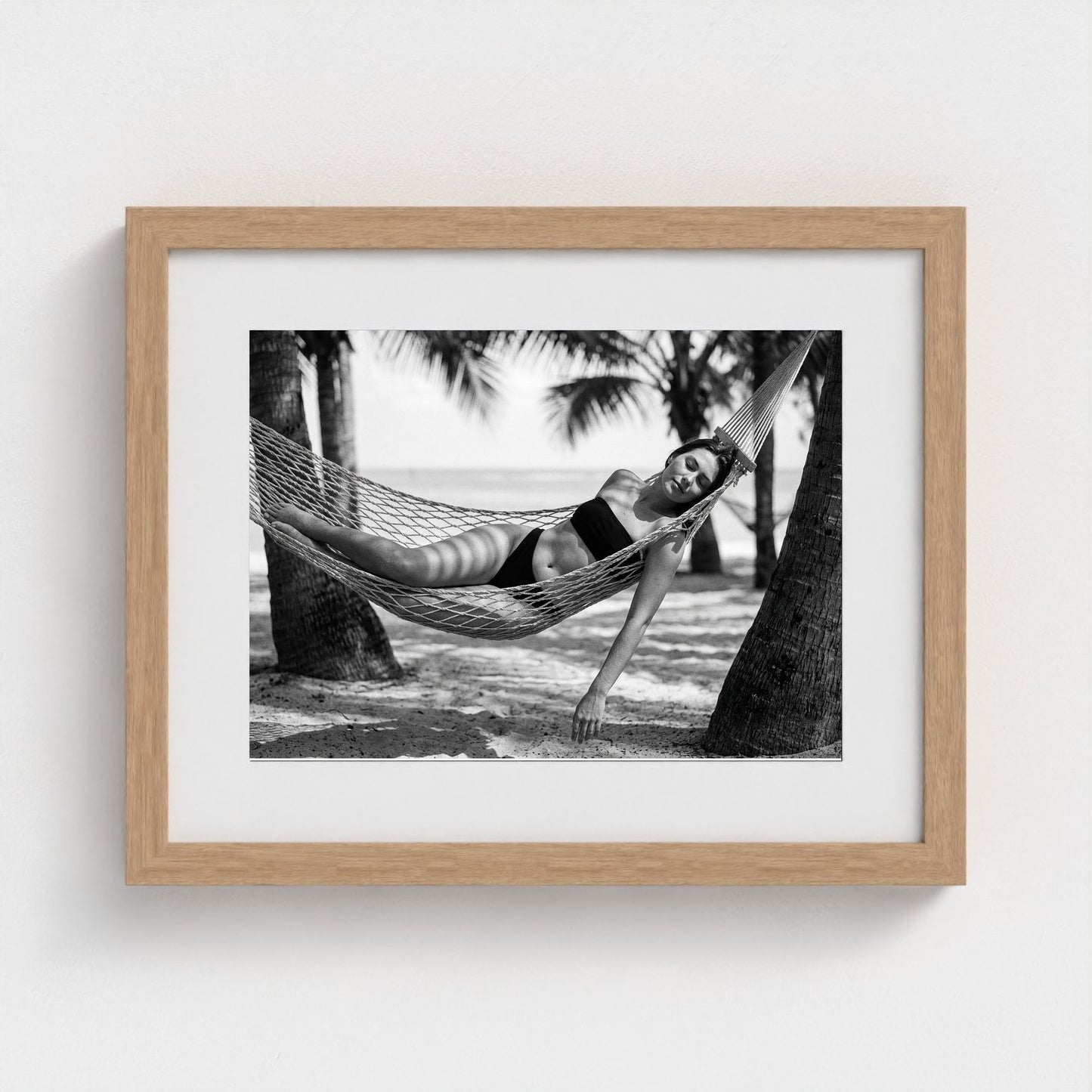 bw-hammock-dreams 14x11-natural frame frame