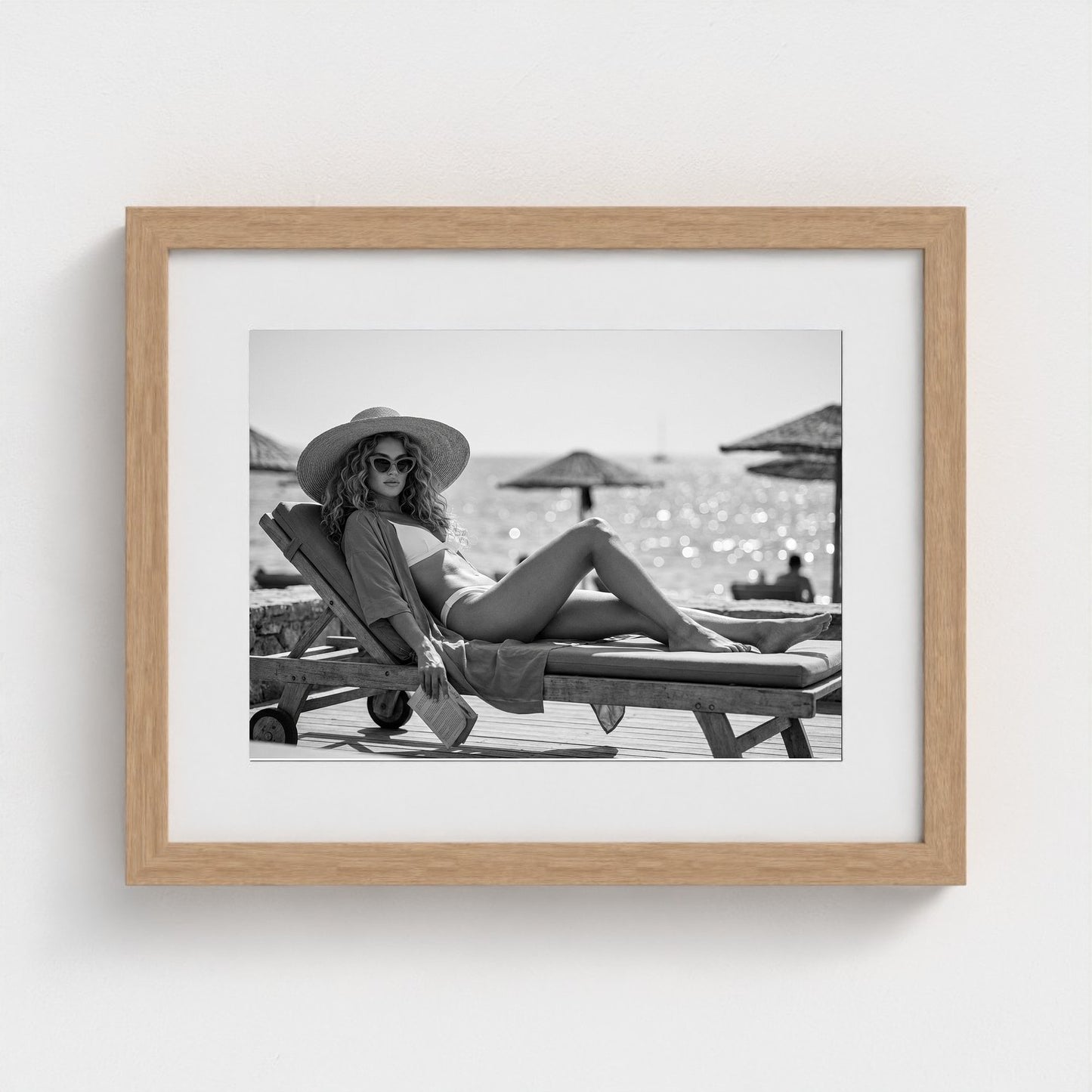 bw-lounge-hour 14x11-natural frame frame