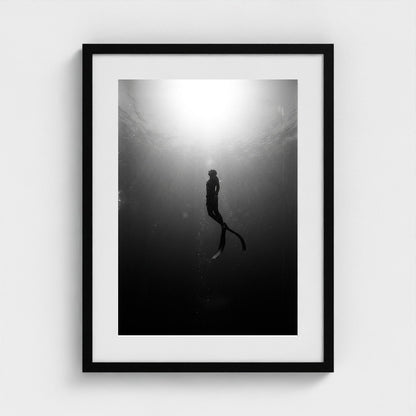 free-diver 18x24-black frame frame