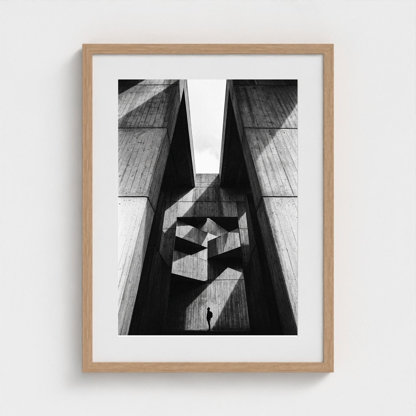 brutalist 18x24-natural frame frame