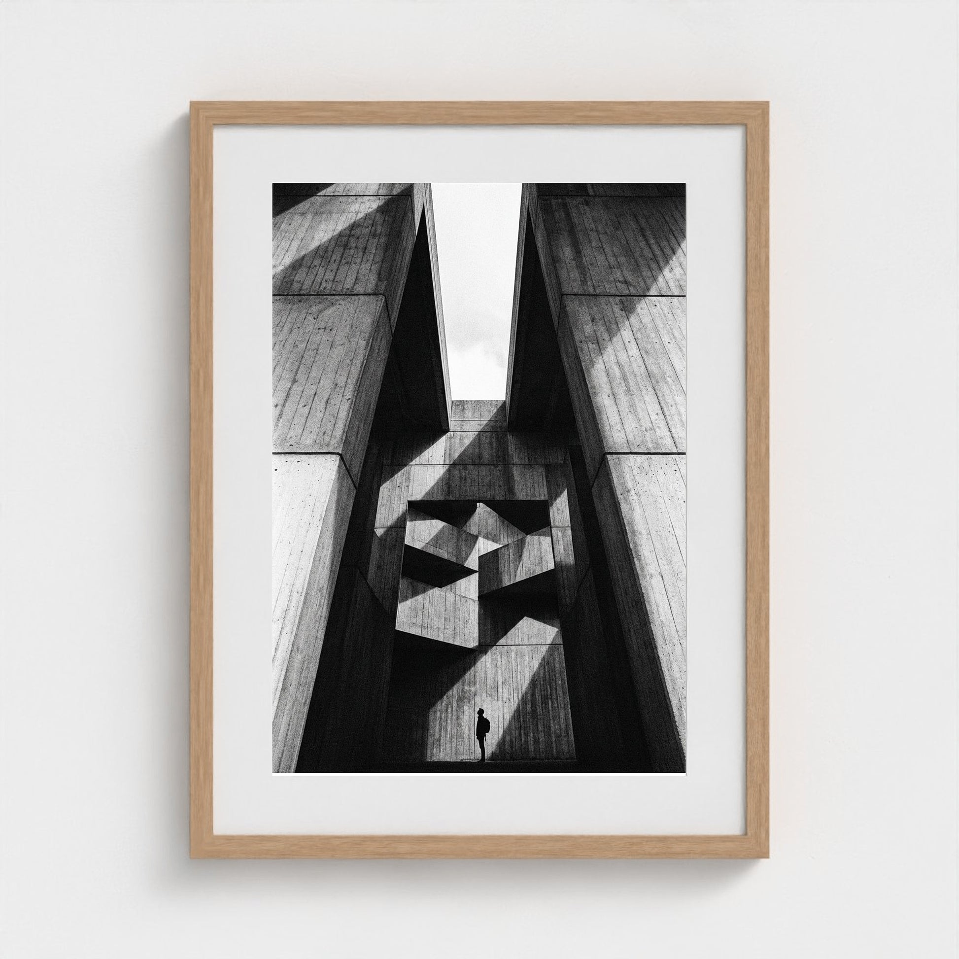 brutalist 18x24-natural frame frame