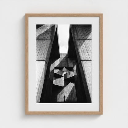 brutalist 18x24-natural frame frame