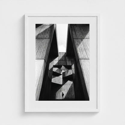 brutalist 18x24-white frame frame