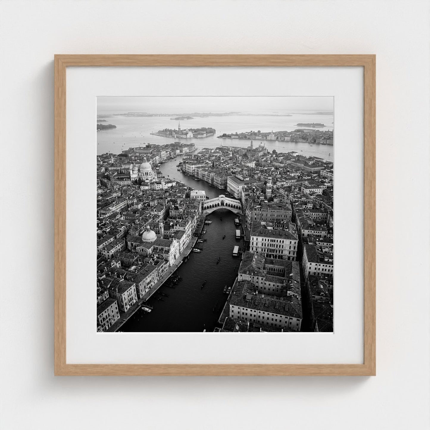 bw-venice-above 20x20-natural frame frame