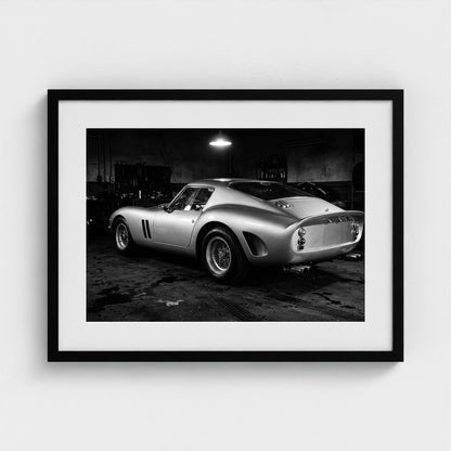 pit-lane 24x18-black frame frame