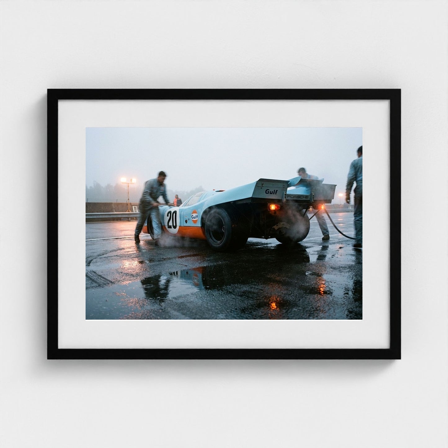 le-mans-dawn 24x18-black frame frame