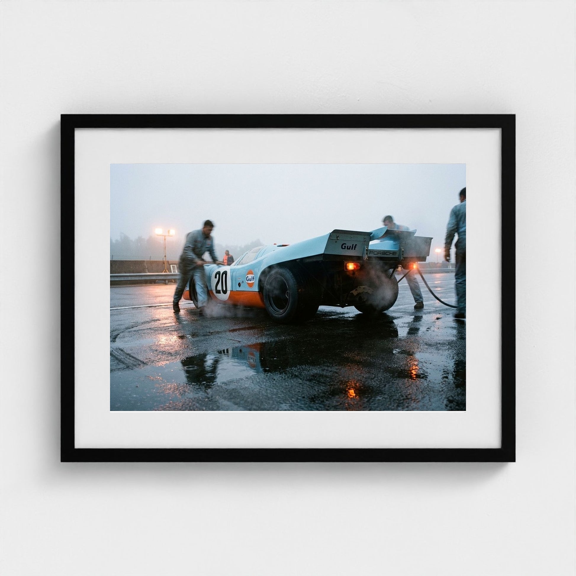 le-mans-dawn 24x18-black frame frame