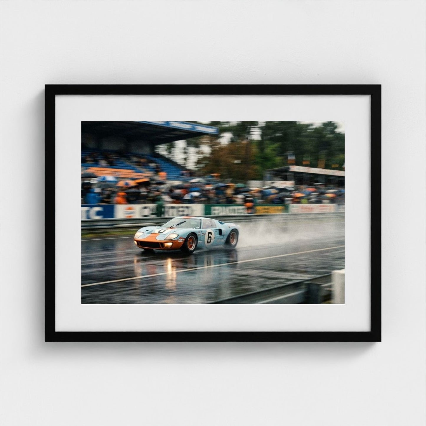 le-mans-blur 24x18-black frame frame