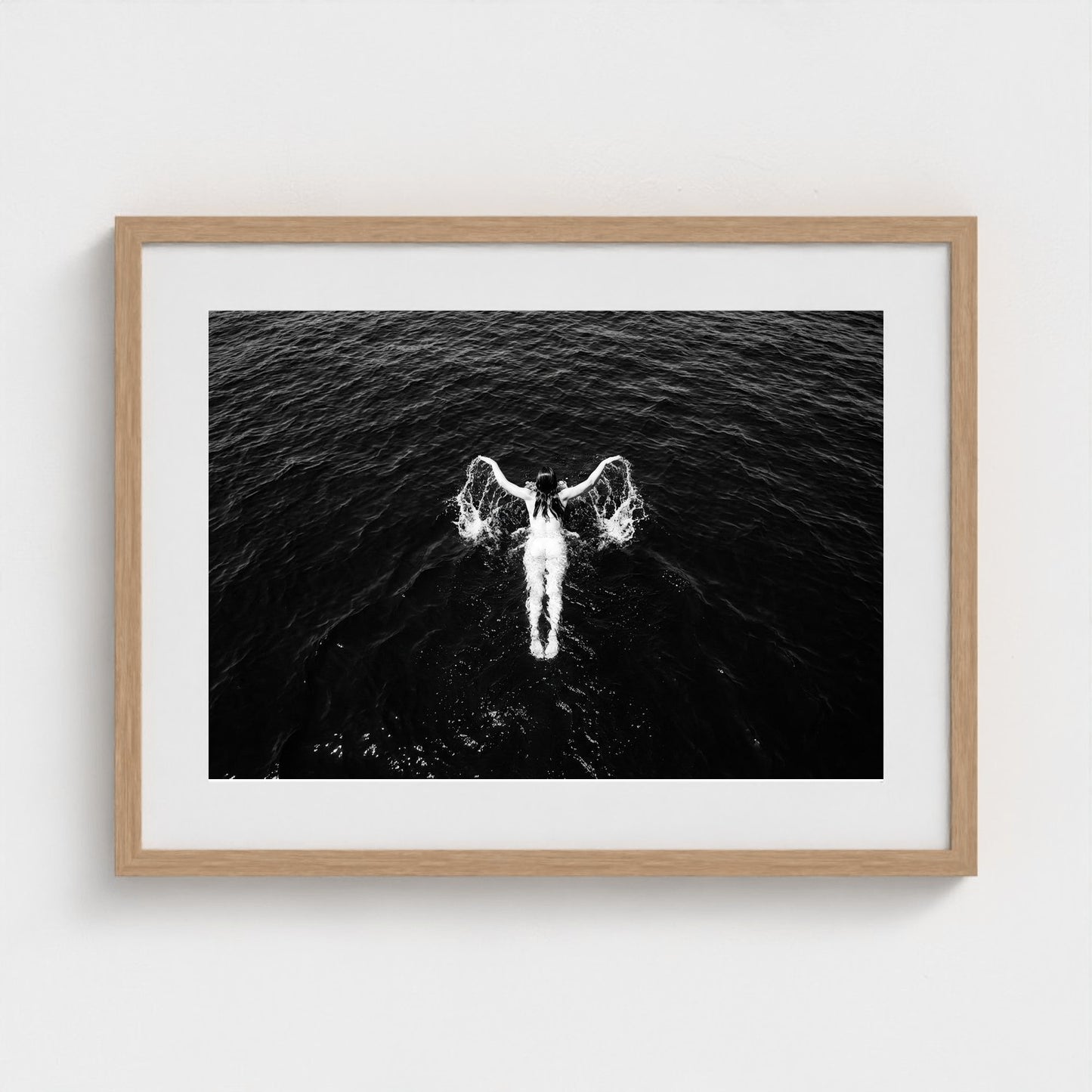 bw-open-water 24x18-natural frame frame