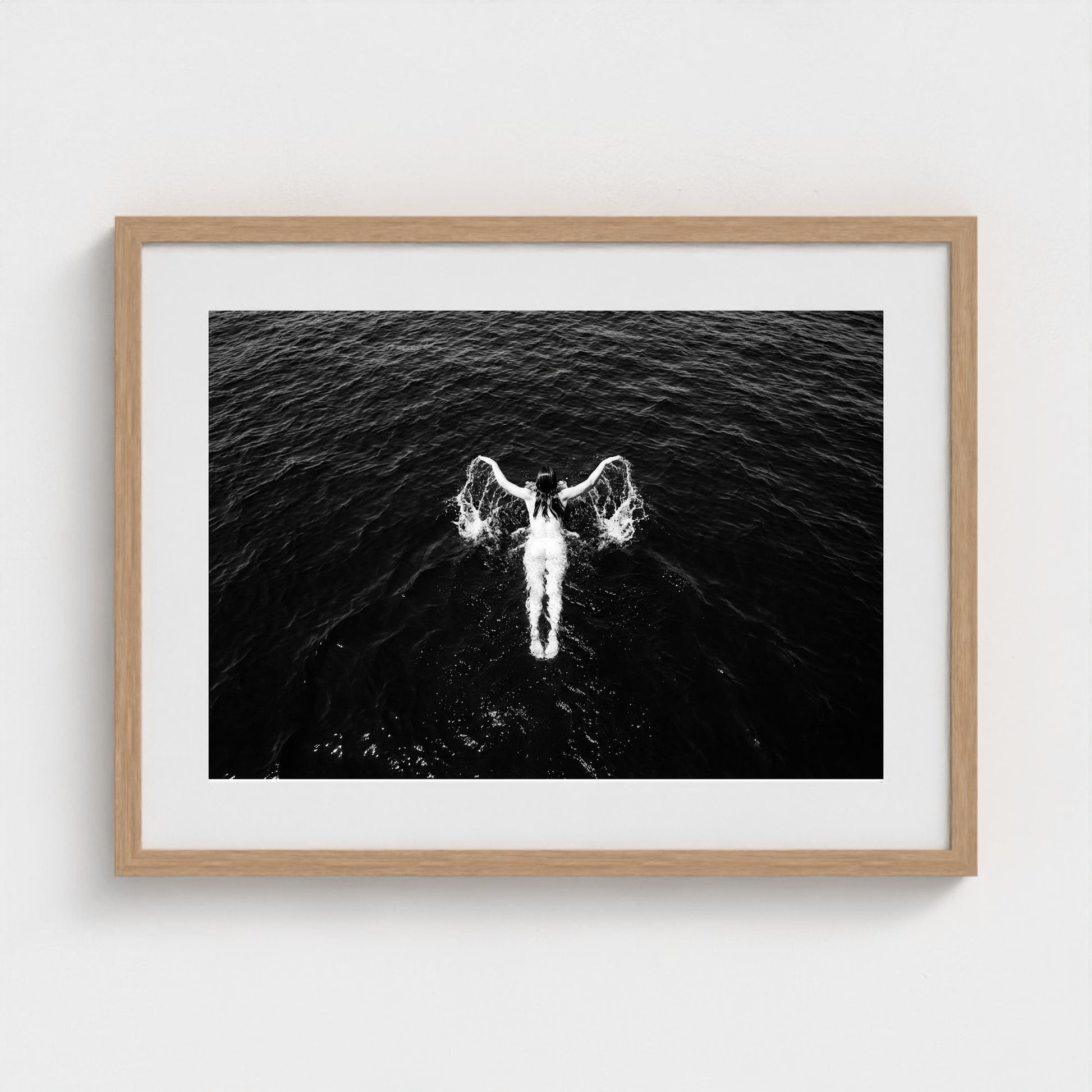 bw-open-water 24x18-natural frame frame