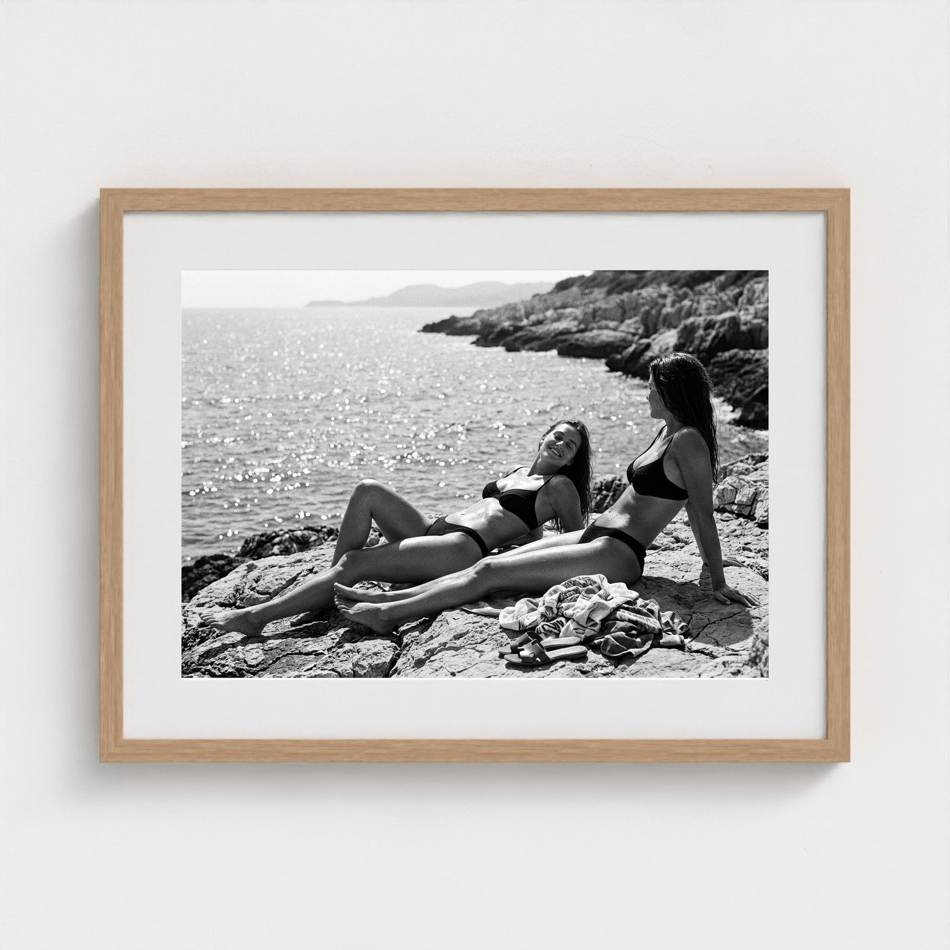 bw-lounging-antibes 24x18-natural frame frame