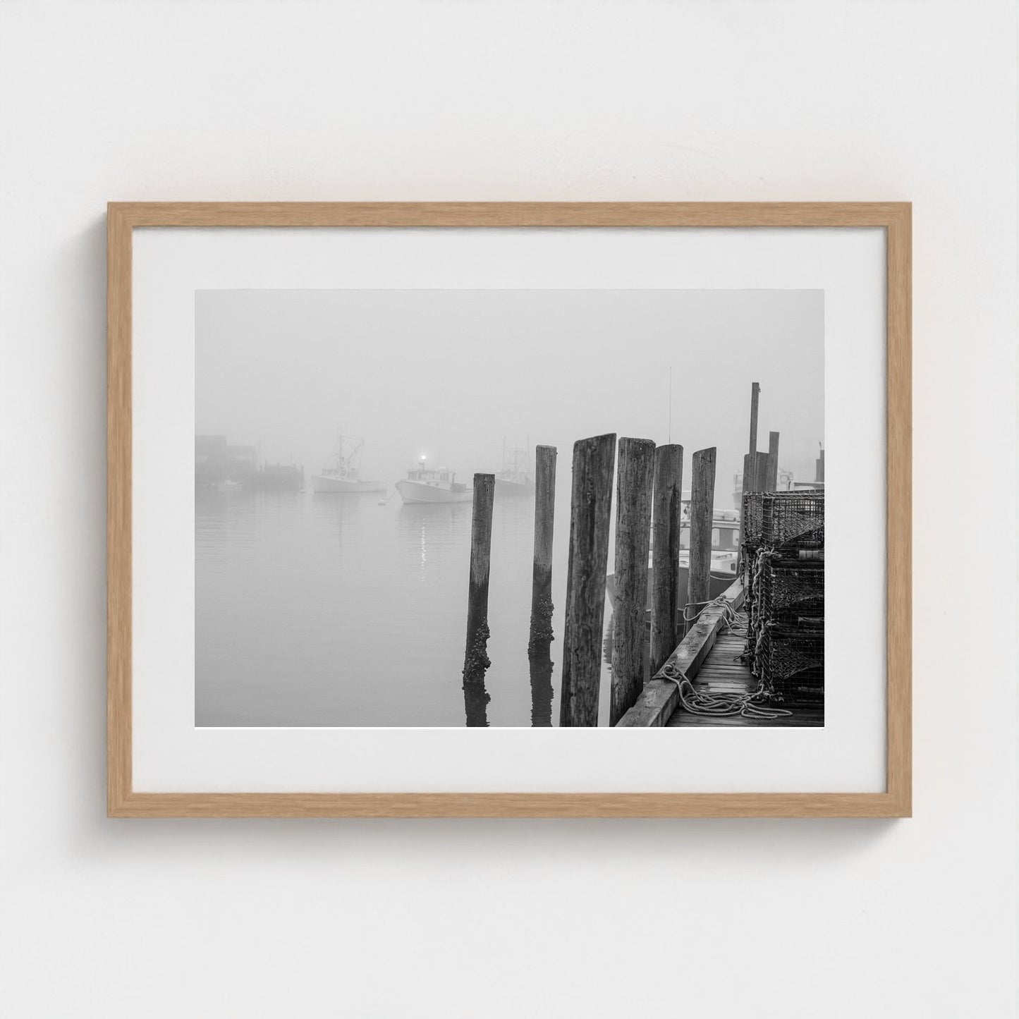 harbor-fog 24x18-natural frame frame