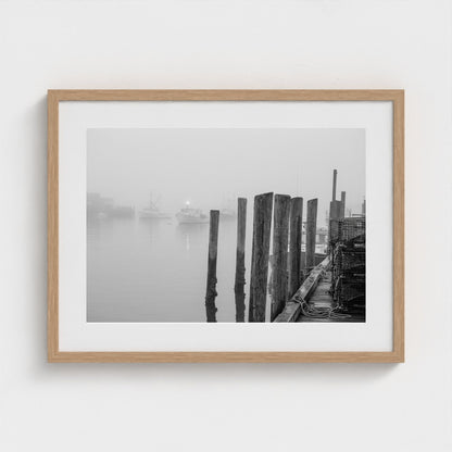 harbor-fog 24x18-natural frame frame