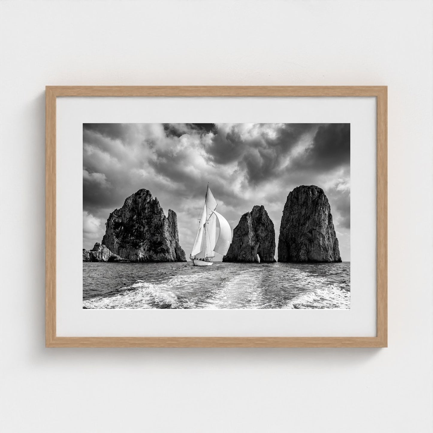 bw-capri-yacht 24x18-natural frame frame