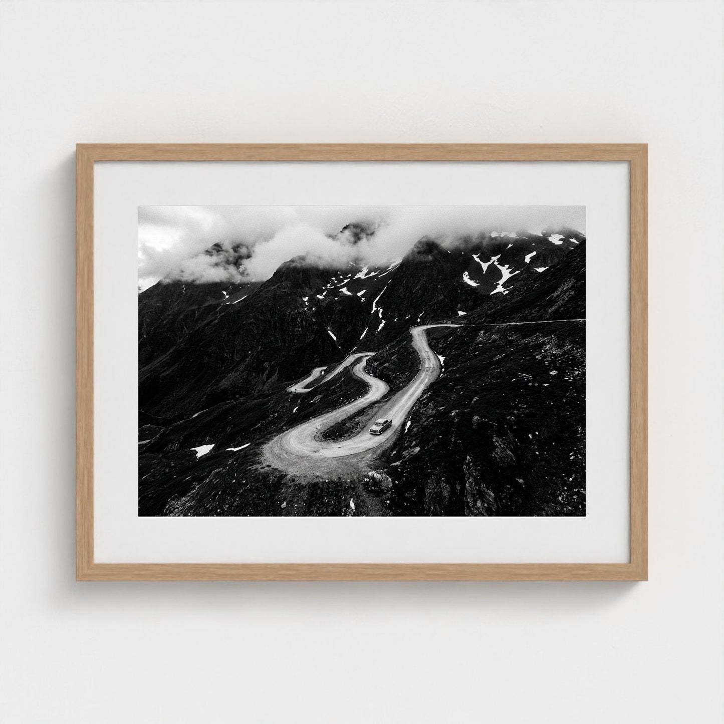 mountain-pass 24x18-natural frame frame