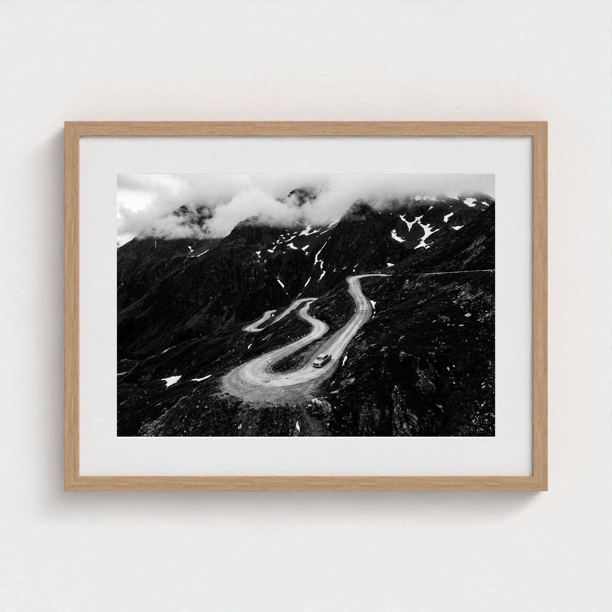 mountain-pass 24x18-natural frame frame