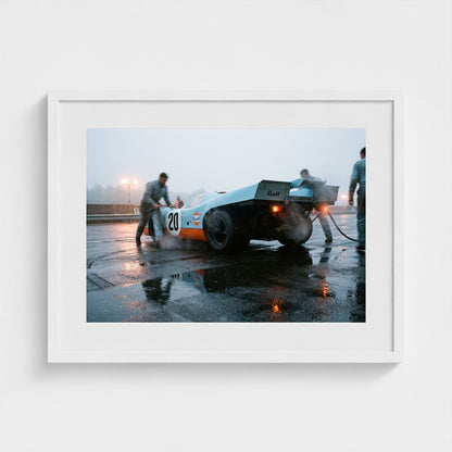le-mans-dawn 24x18-white frame frame