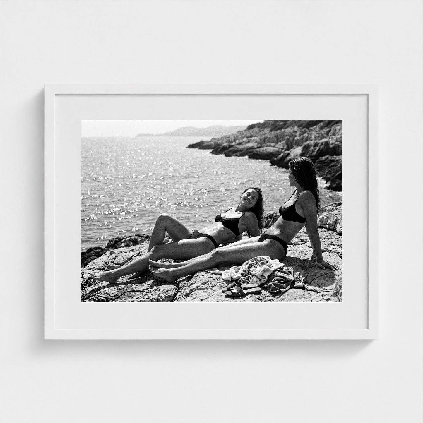 bw-lounging-antibes 24x18-white frame frame