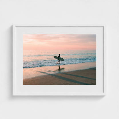 glass-off 24x18-white frame frame