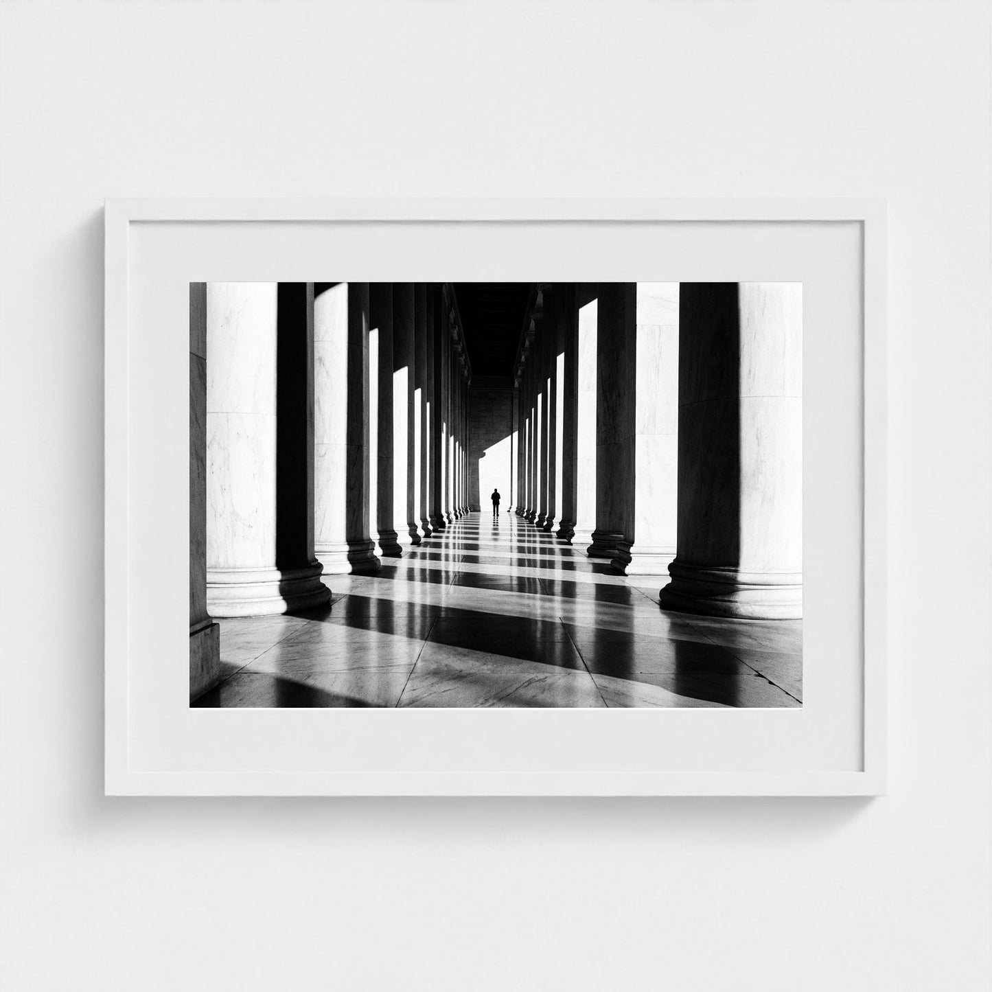 colonnade 24x18-white frame frame