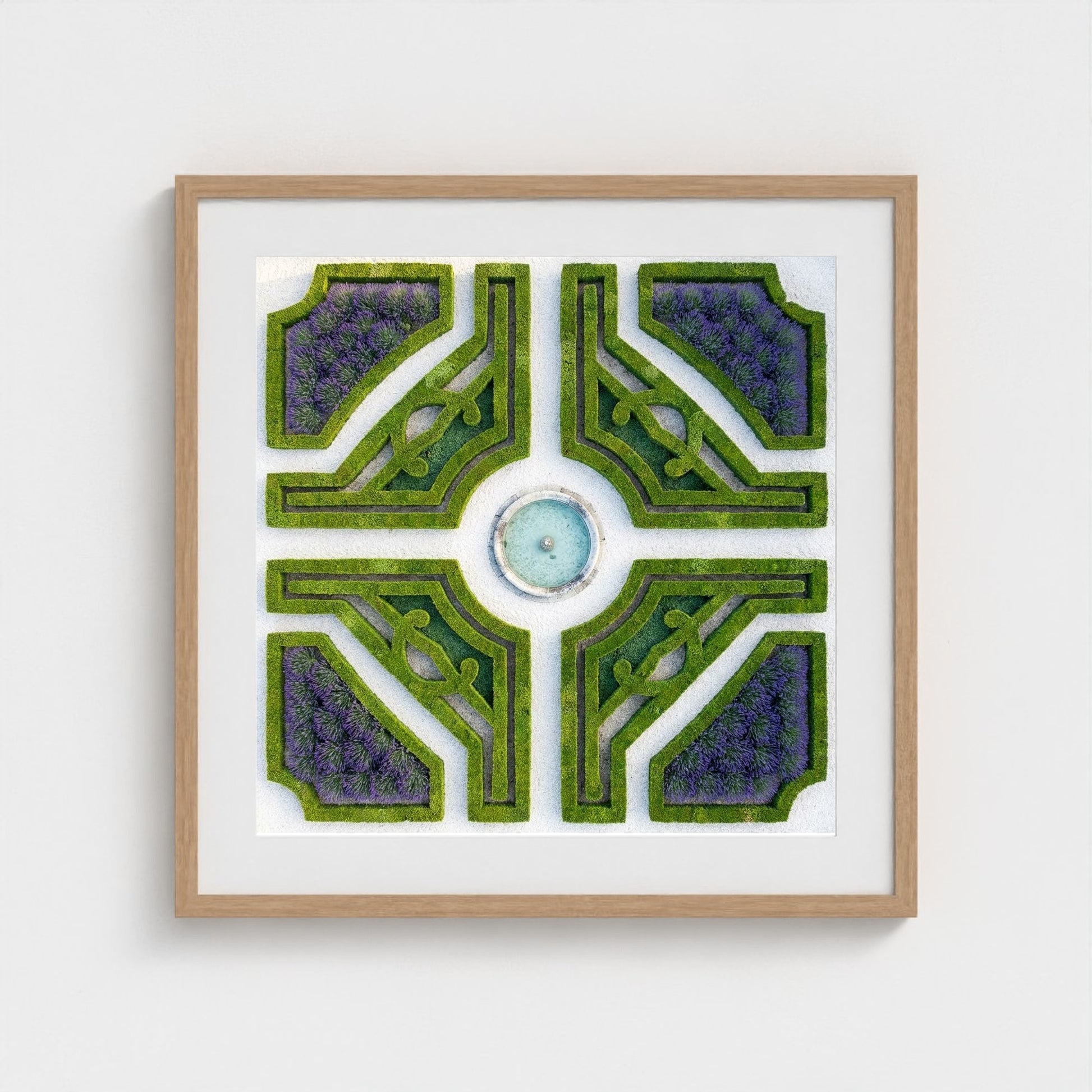topiary-garden 24x24-natural frame frame