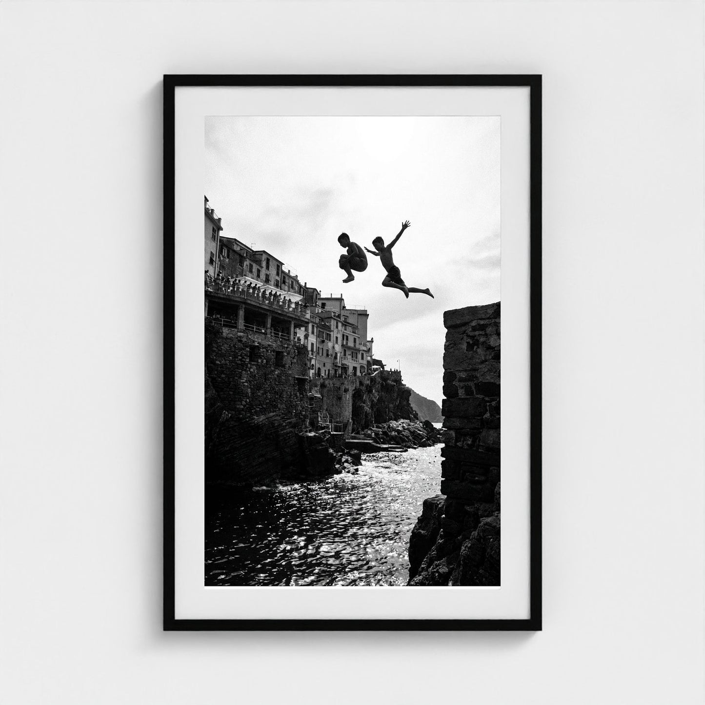 bw-divers-amalfi 24x36-black frame frame