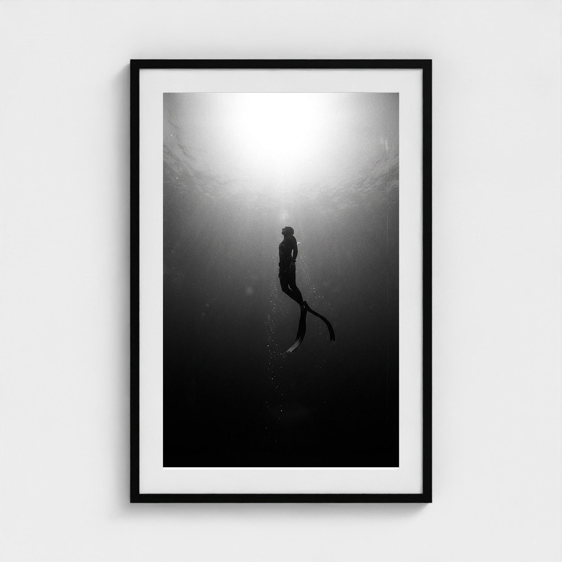 free-diver 24x36-black frame frame