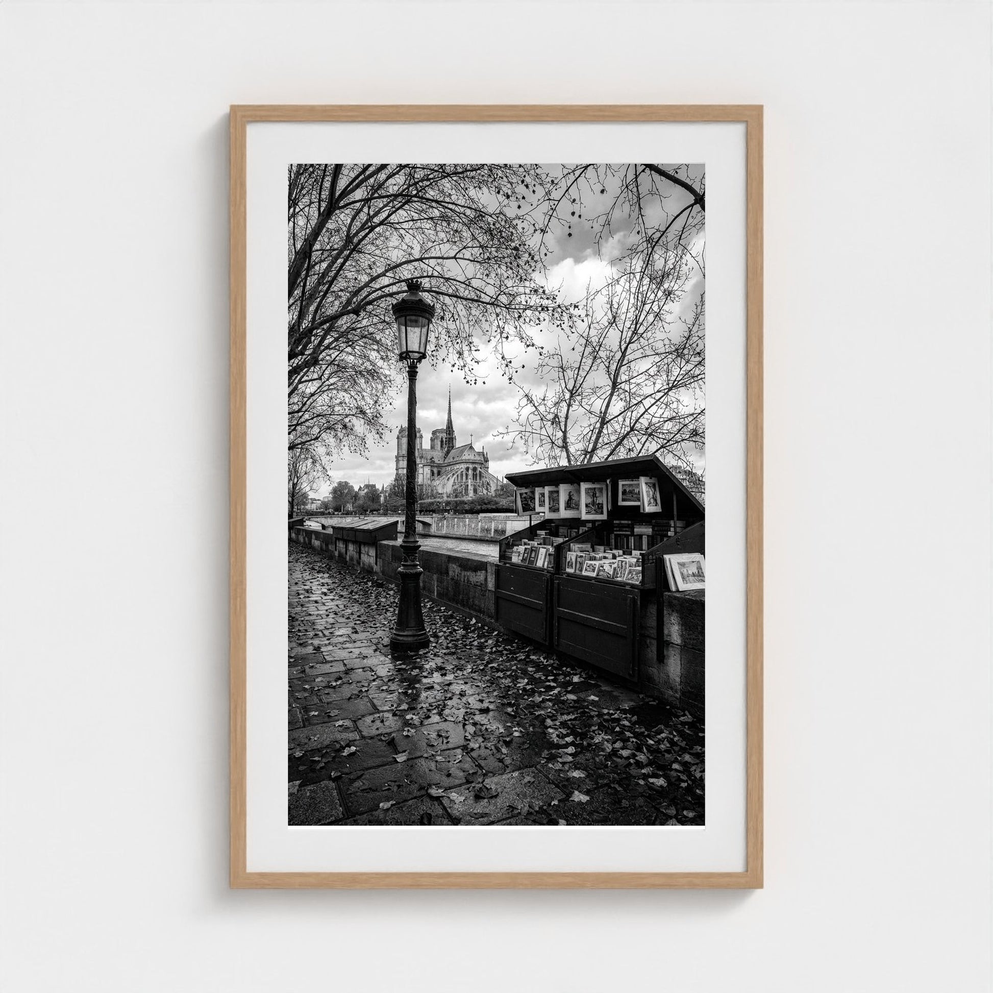 bw-autumn-paris 24x36-natural frame frame