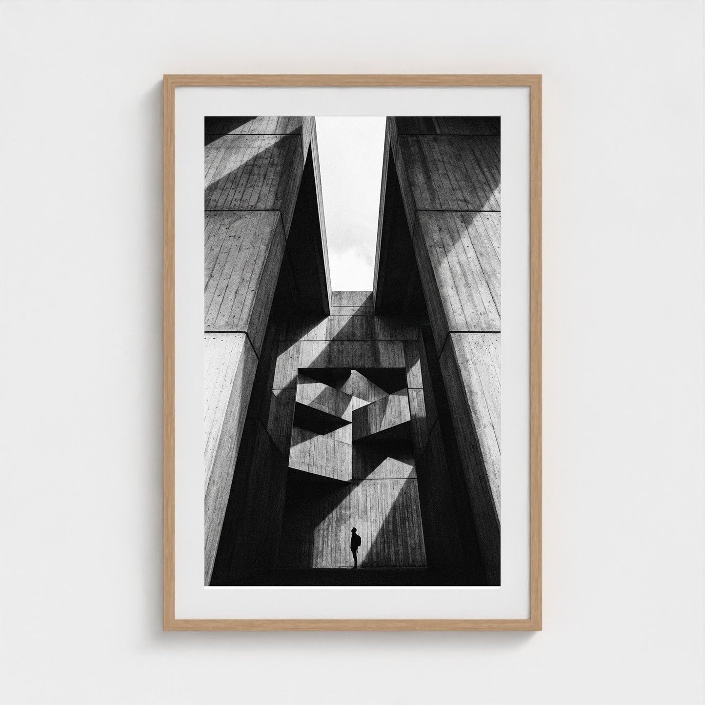 brutalist 24x36-natural frame frame
