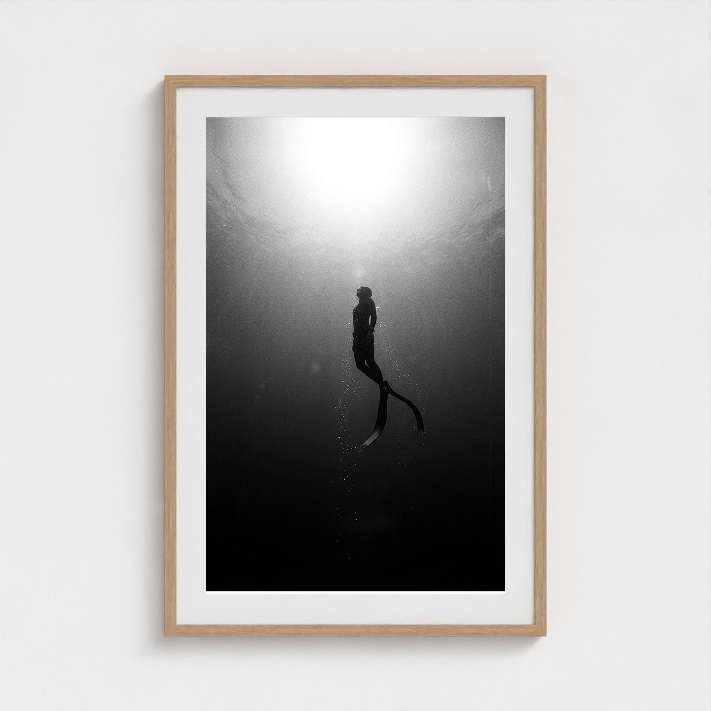 free-diver 24x36-natural frame frame