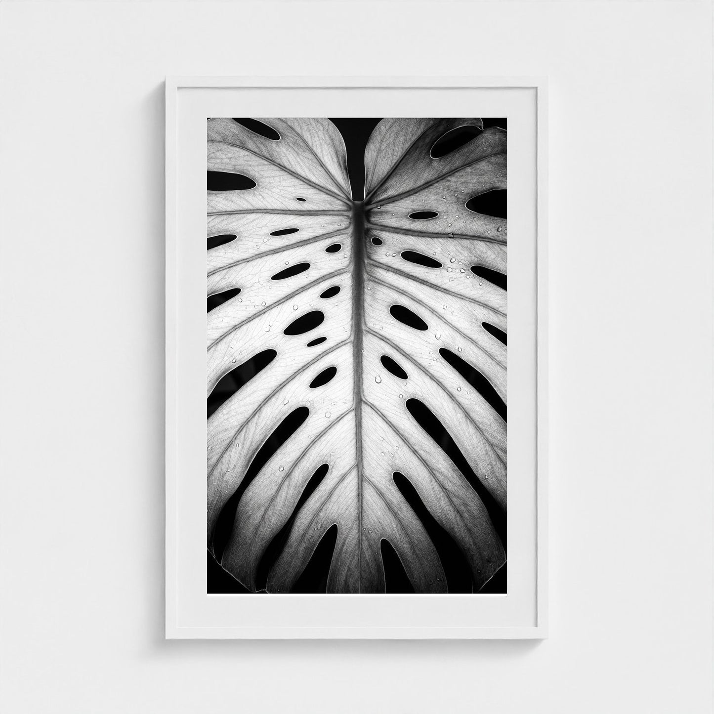 bw-monstera-light 24x36-white frame frame