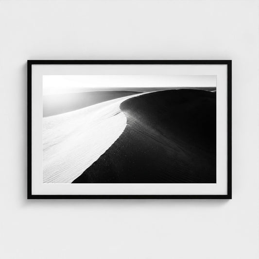 dune-ridge 36x24-black frame frame