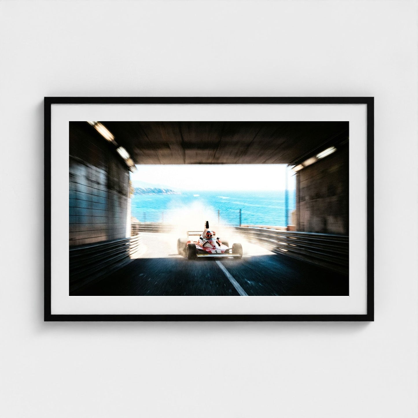monaco-tunnel 36x24-black frame frame