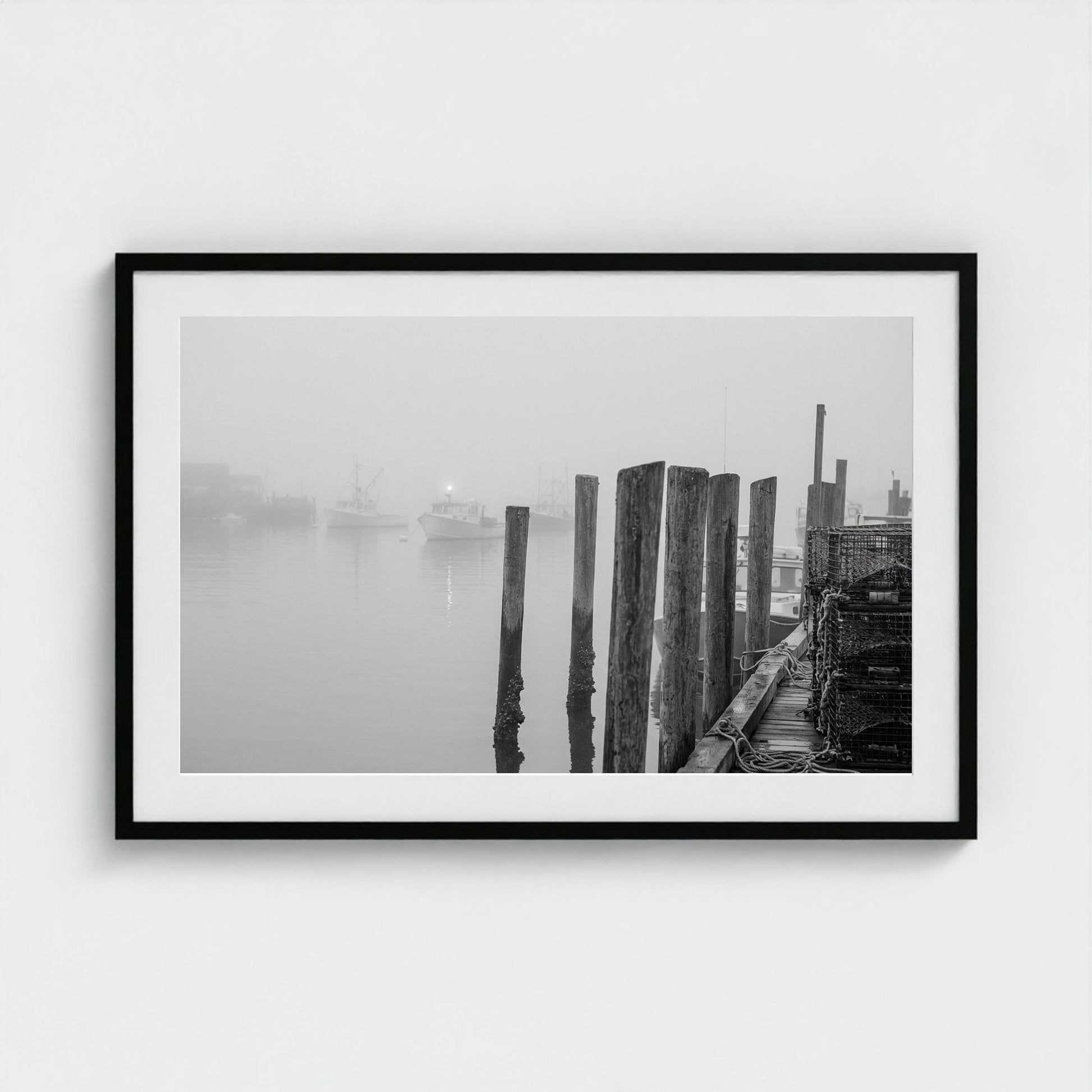 harbor-fog 36x24-black frame frame
