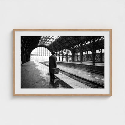 rain-station 36x24-natural frame frame