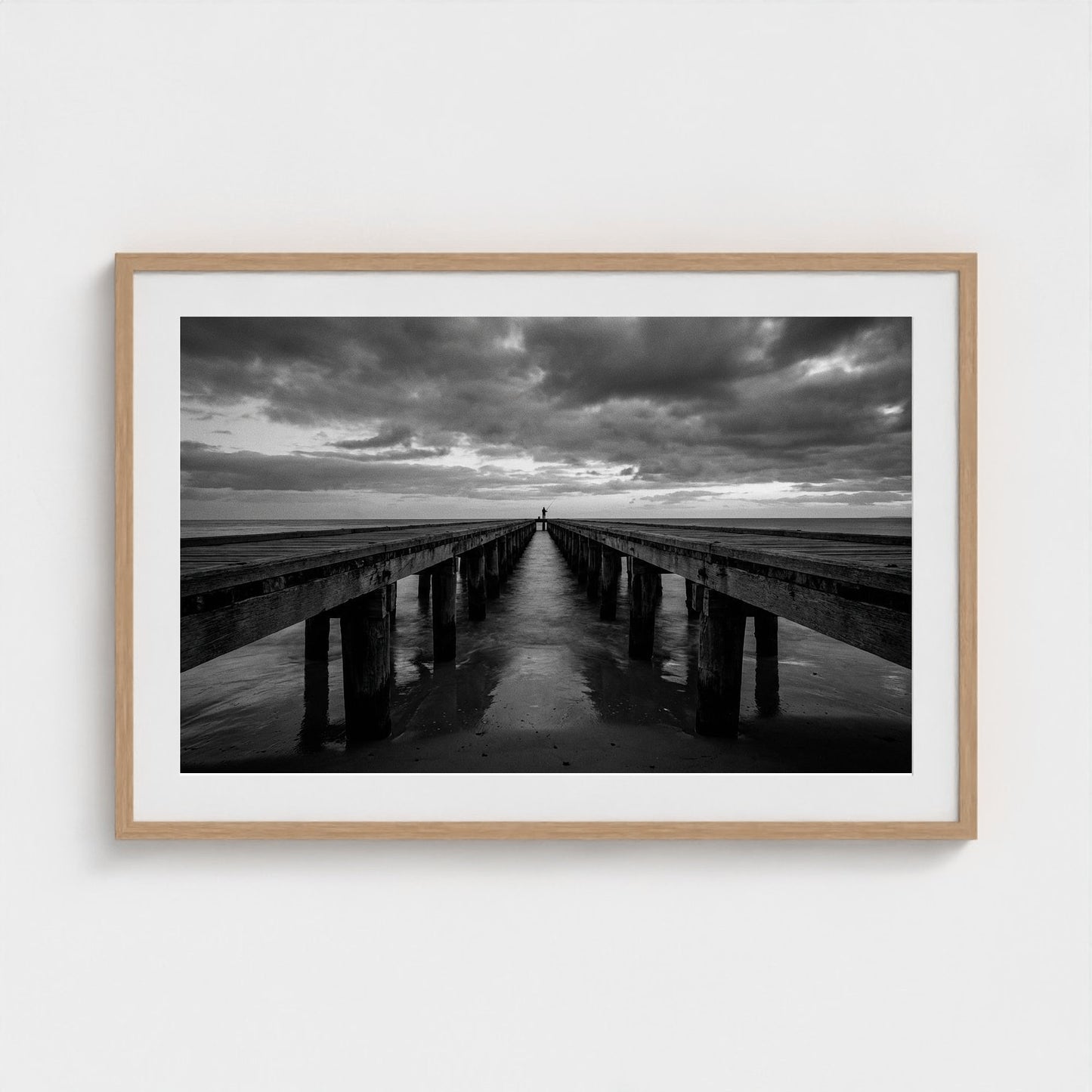 pier-silhouette 36x24-natural frame frame