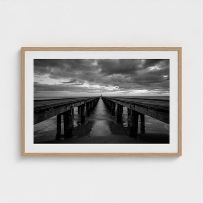 pier-silhouette 36x24-natural frame frame