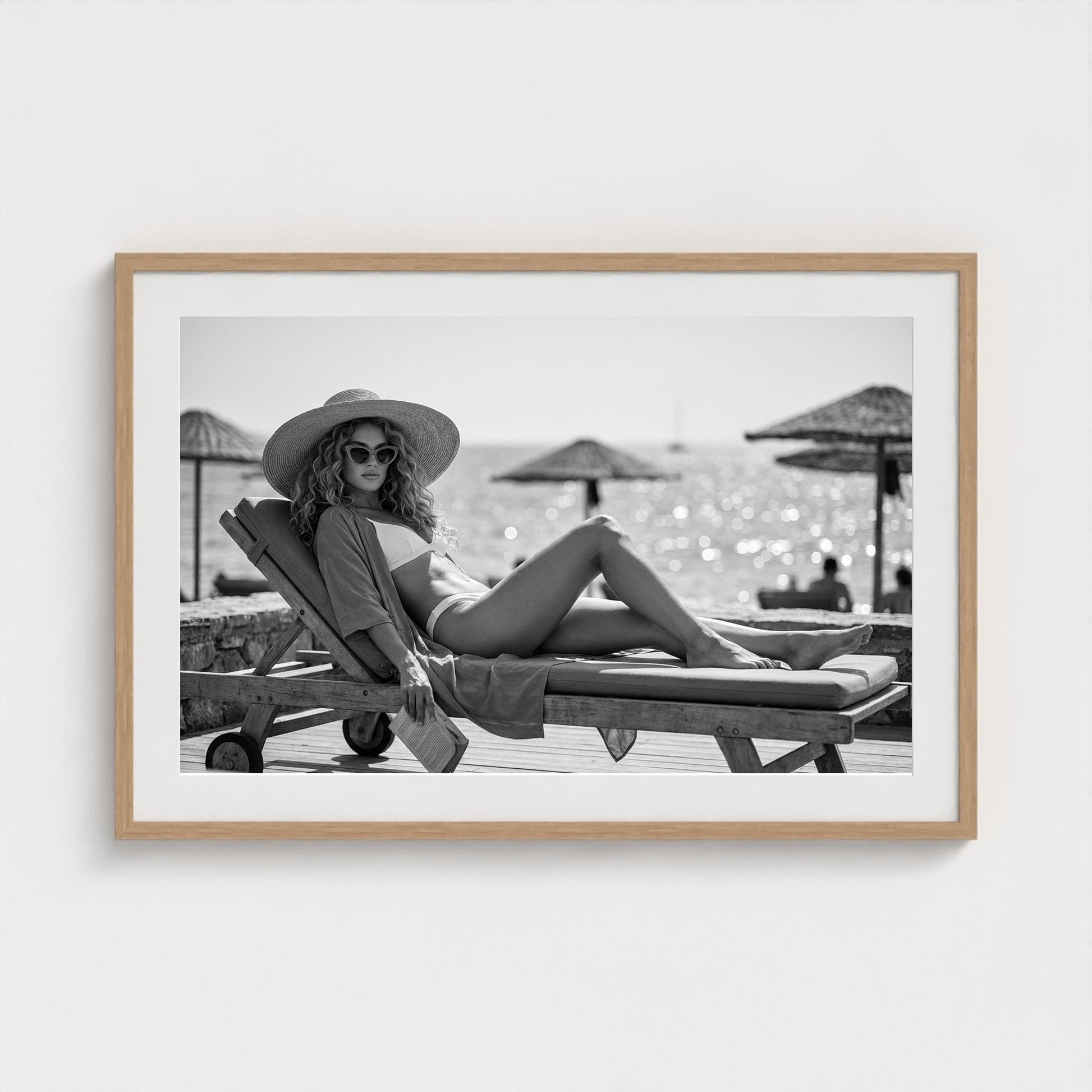 bw-lounge-hour 36x24-natural frame frame