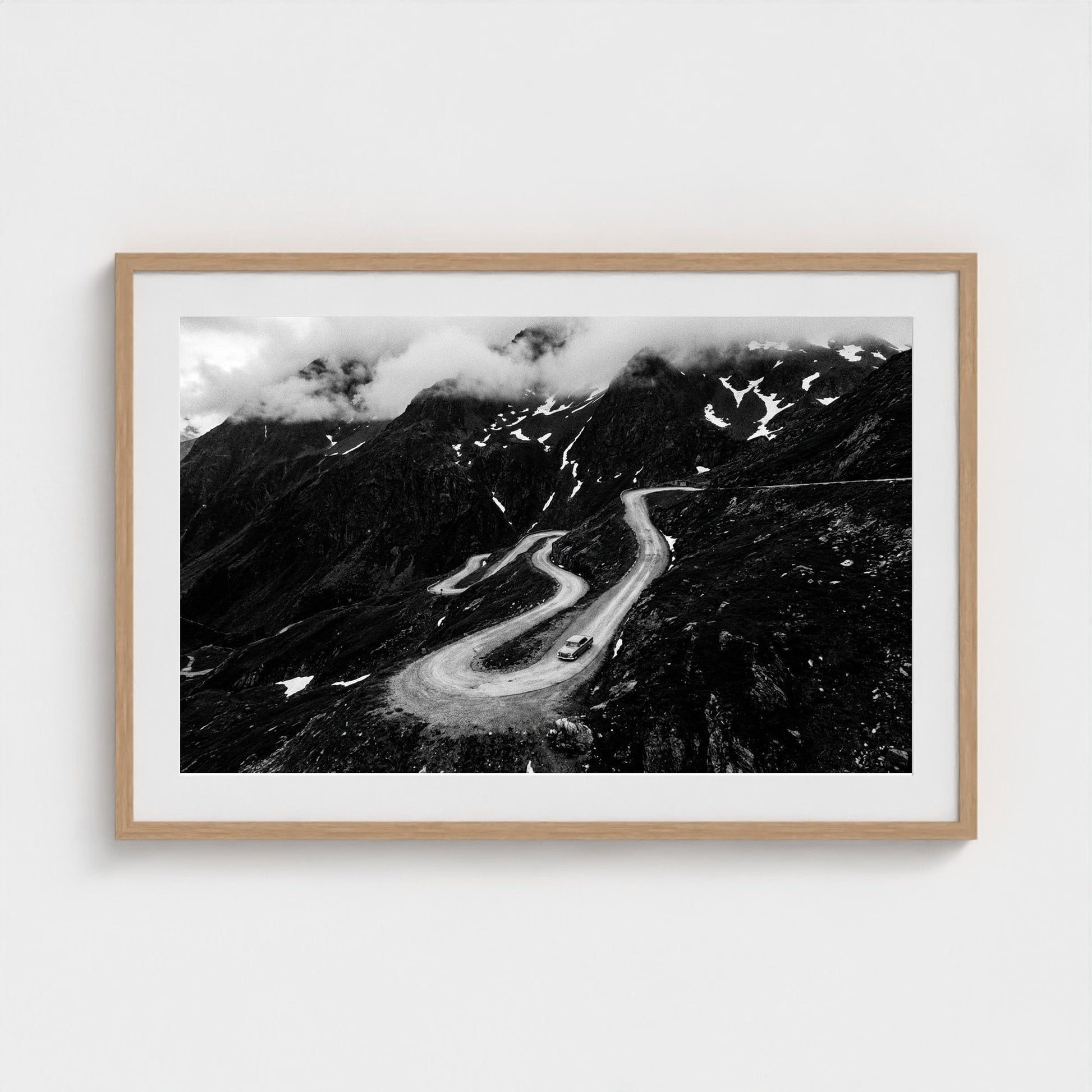 mountain-pass 36x24-natural frame frame
